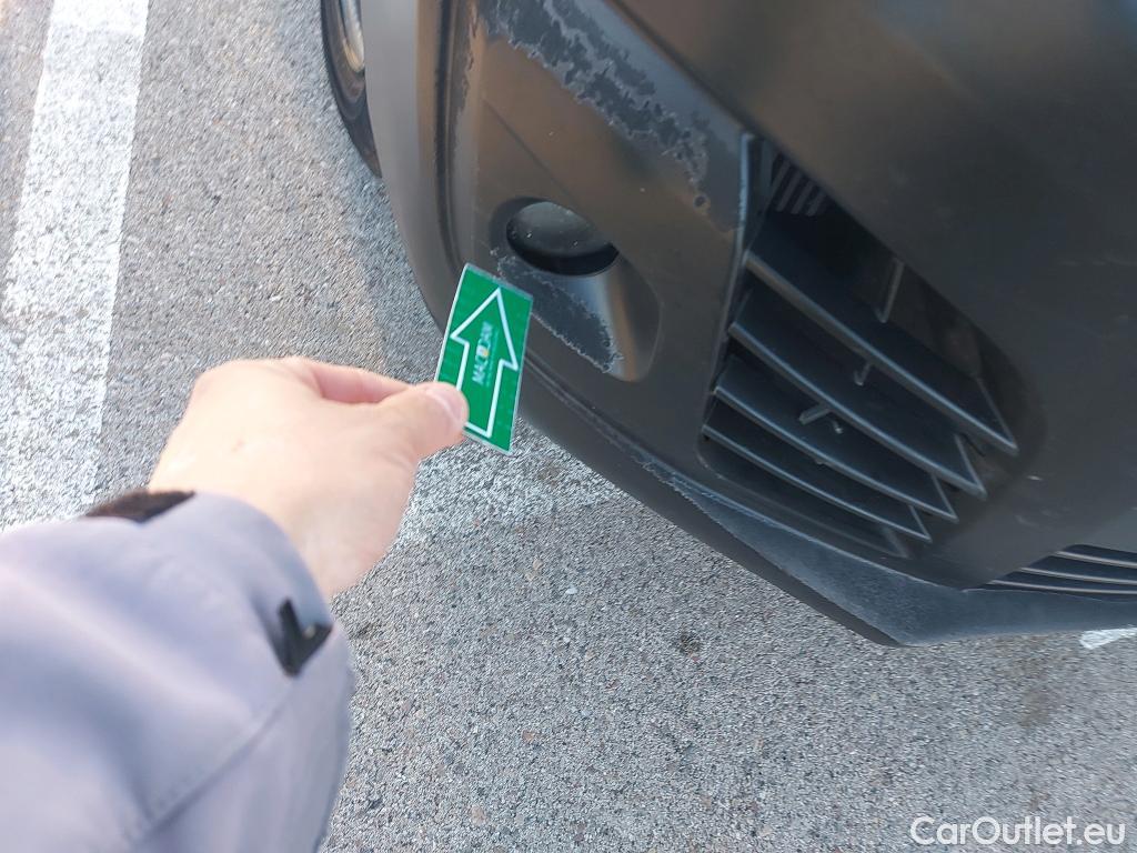  Citroen  Jumpy CITROEN  / 2016 / 4P / furgón Talla XL BlueHDi 120 S&S 6v Club #31