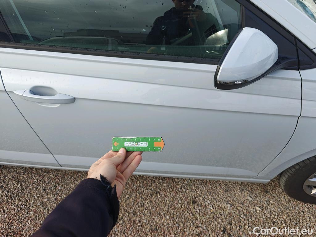  Volkswagen  Polo VOLKSWAGEN  / 2017 / 5P / berlina con portón Advance 1.0 59kW (80CV) #34