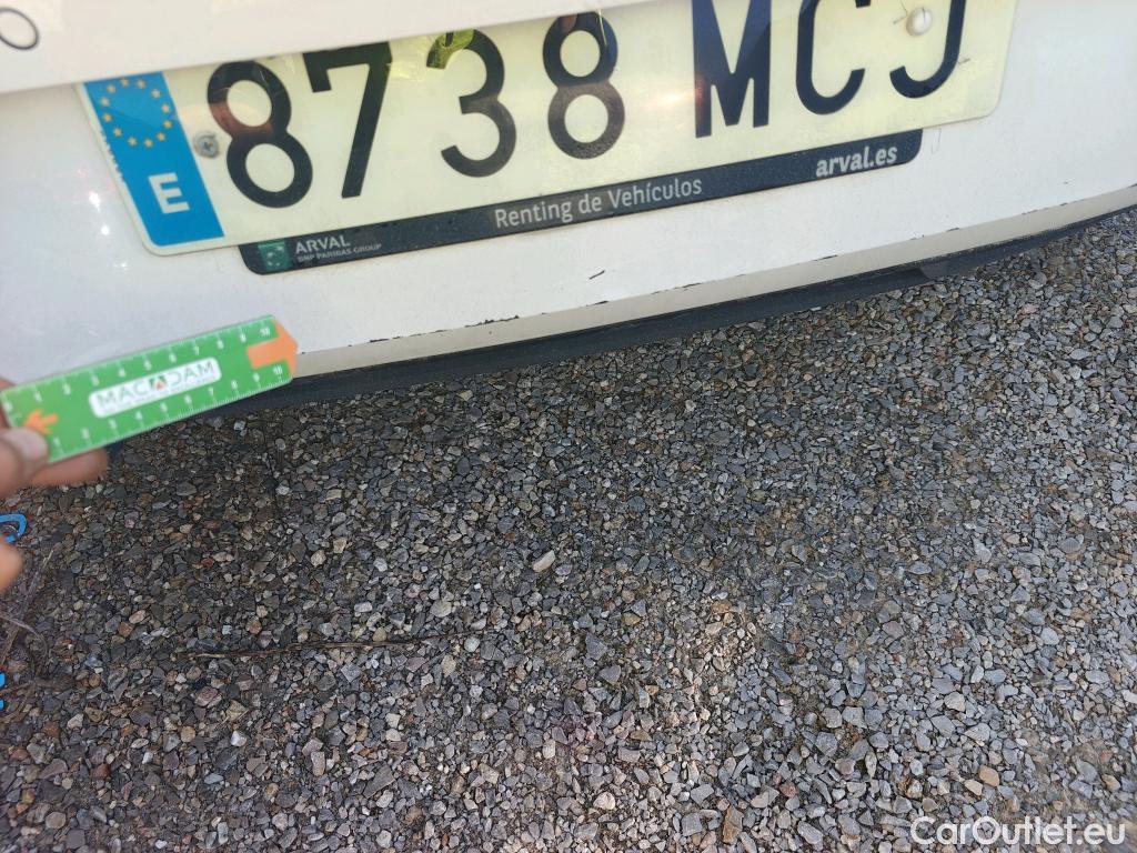  Land Rover  Discovery SEAT Nuevo León / 2020 / 5P / berlina con portón 2.0 TDI 85kW S&S Style Go(SP) #15