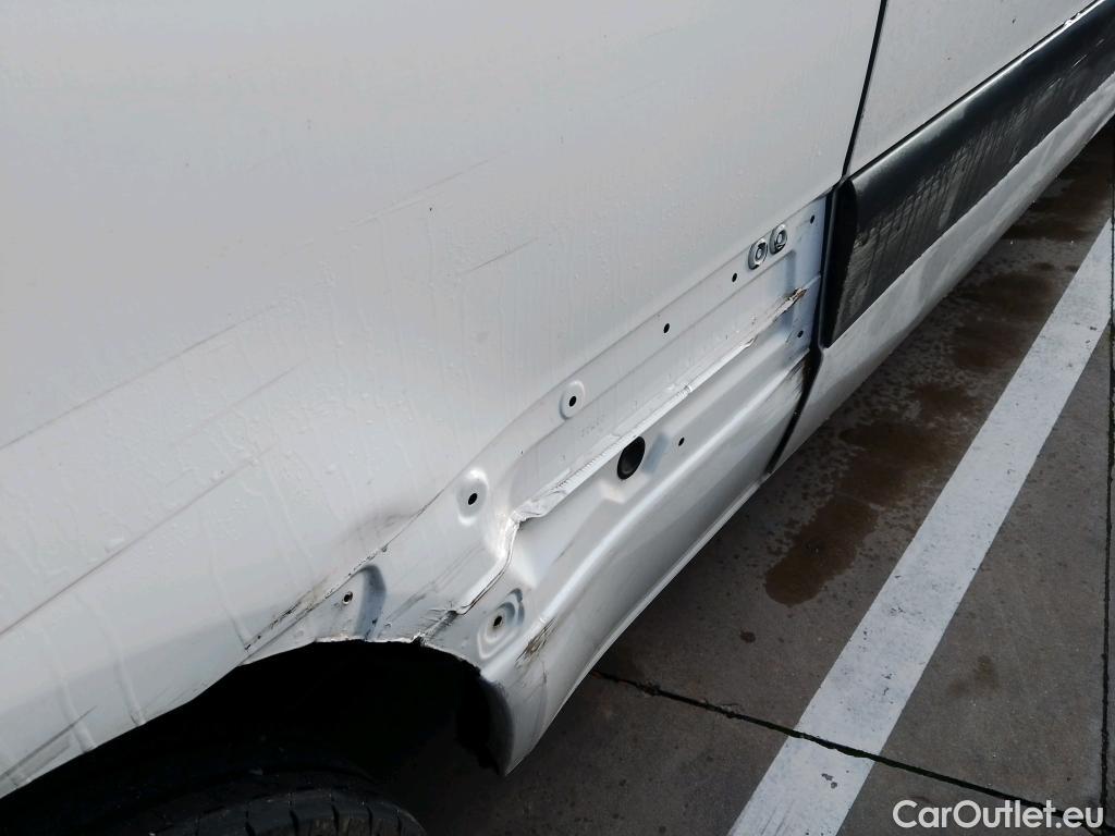  Mercedes  Sprinter MERCEDES-BENZ  / 2018 / 4P / furgón 314 CDI MEDIO 3.5T T. ALTO TD #21