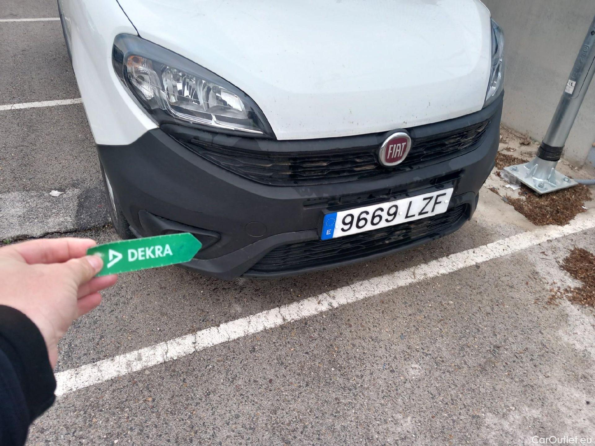  Fiat  Doblo FIAT Doblò Cargo/2015/3P/furgón derivado de turismo Cargo Base 1.6 Mjet 66kW (90CV) #10