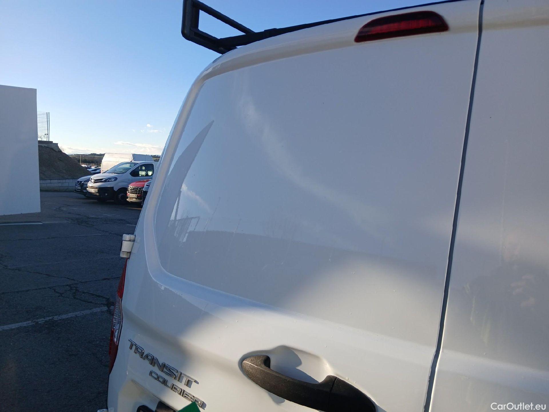  Ford  Transit FORD  Courier/2014/4P/furgón der.turis Van 1.5 TDCi 75kW Trend #53