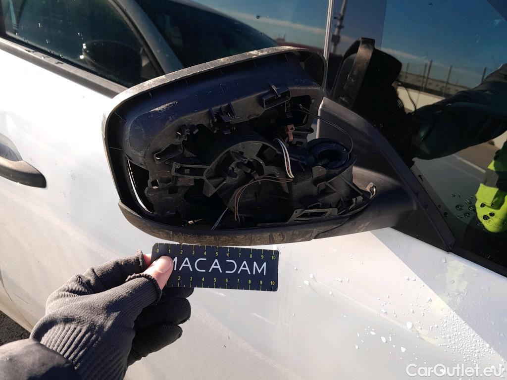  Mercedes  Citan MERCEDES-BENZ  / 2021 / 4P / furgón derivado de turismo 110 CDI 70kW Furgón Base Largo #40