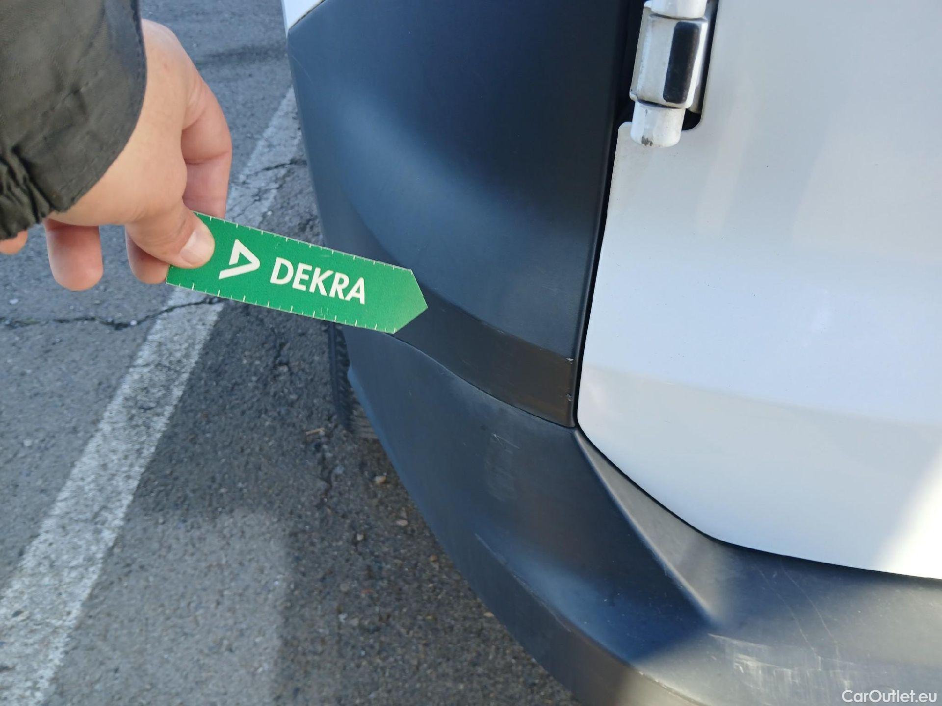  Ford  Transit FORD  Courier/2014/4P/furgón der.turis Van 1.5 TDCi 75kW Trend #41