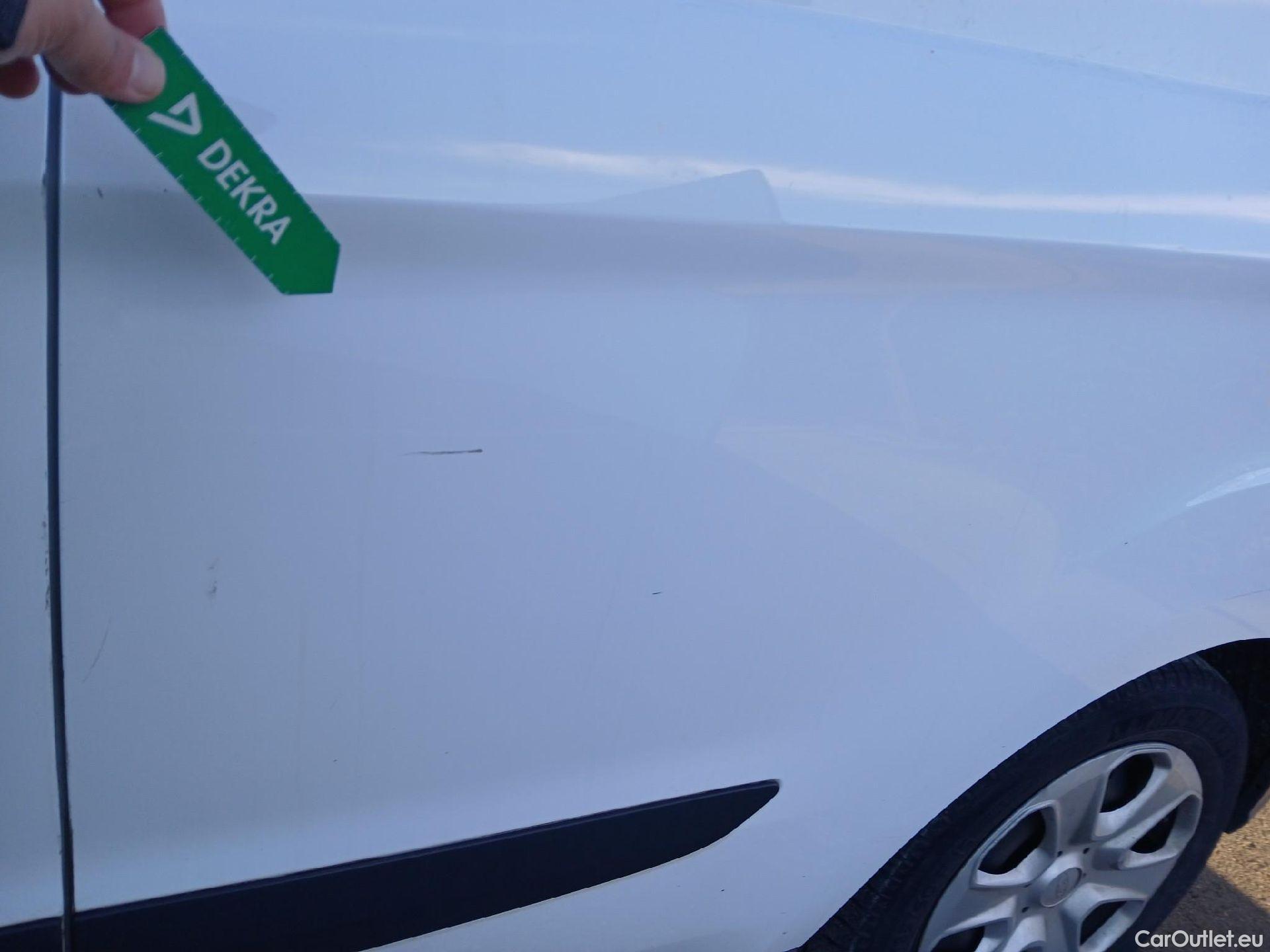  Ford  Transit FORD  Courier/2014/4P/furgón der.turis Van 1.5 TDCi 75kW Trend #37