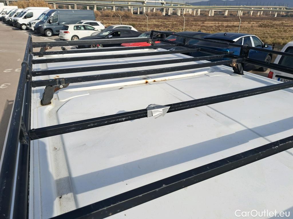  Ford  Transit FORD  Custom / 2012 / 4P / combi Kombi 2.0 TDCI 96kW 340 L2 Trend #8