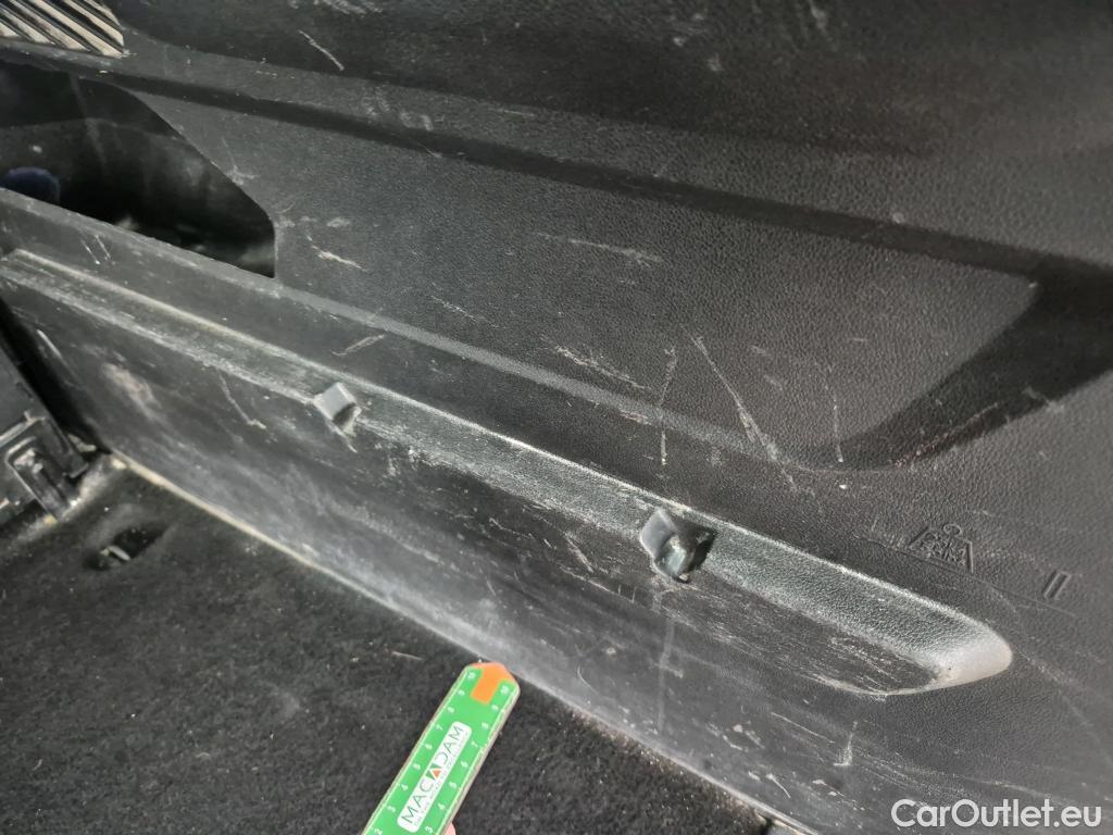  Land Rover  Discovery FIAT Doblò / 2022 / 5P / combi Combi (N1) BlueHDi 1.5 L 100CV (AC) #14