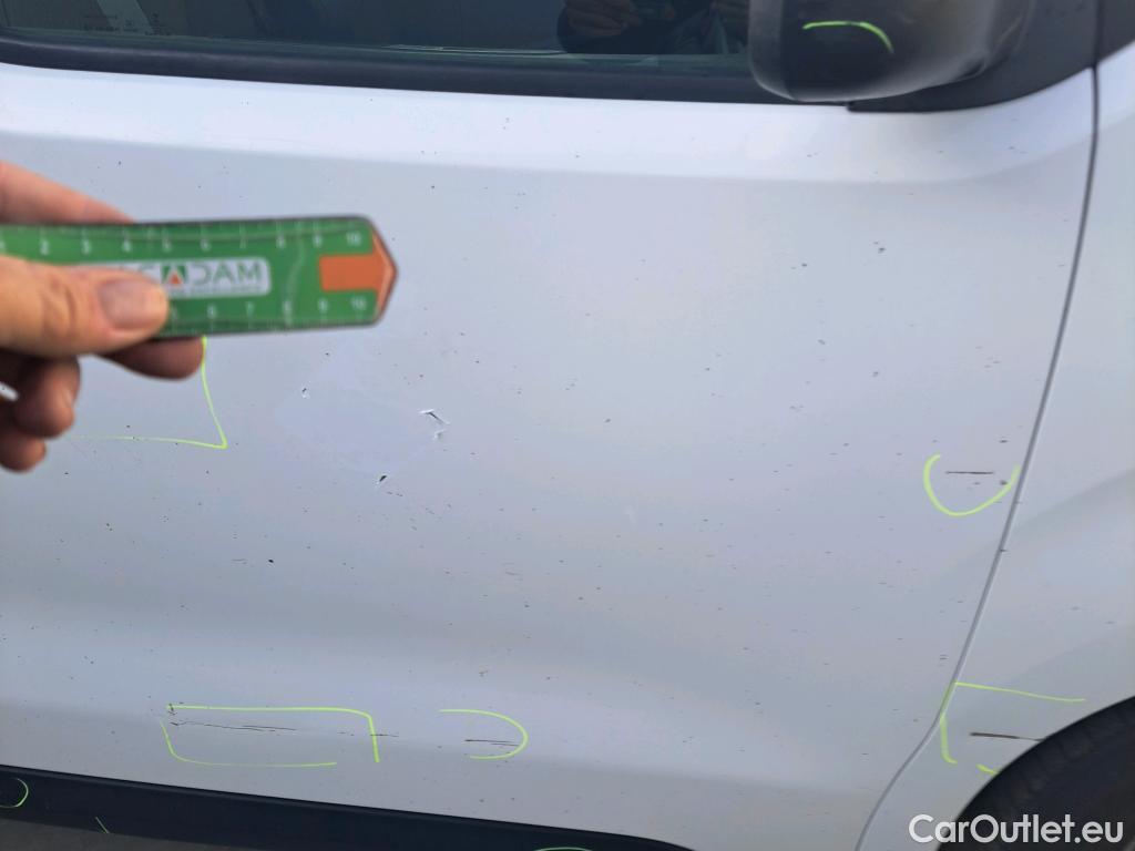  Citroen  Jumpy CITROEN  / 2016 / 4P / furgón Talla M BlueHDi 85KW (115CV) 6v Confort #37