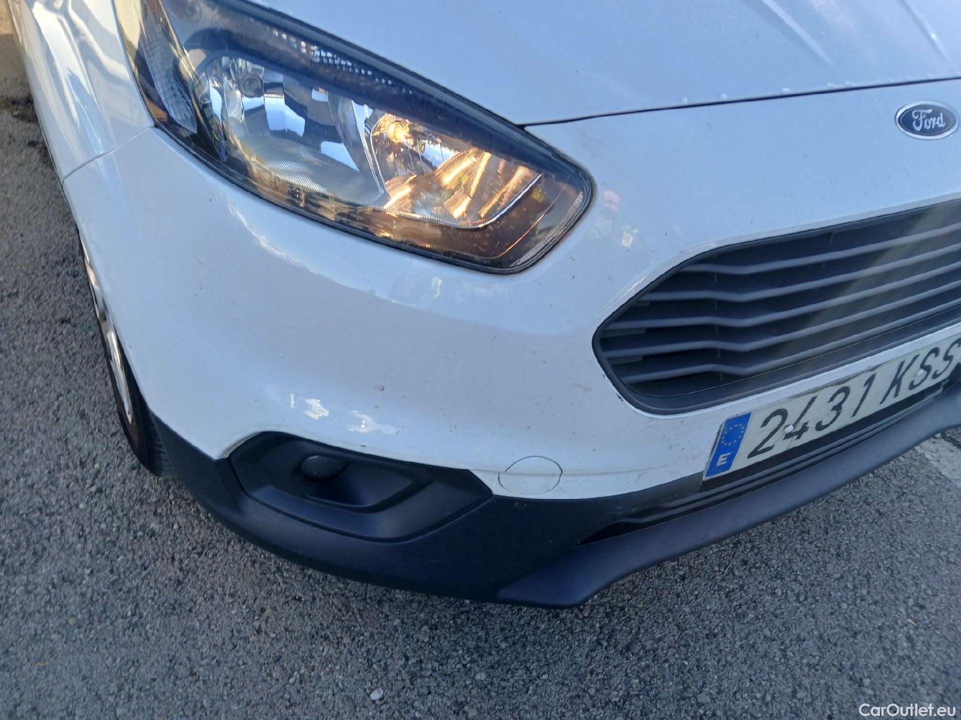  Ford  Transit FORD  Courier/2014/4P/furgón der.turis Van 1.5 TDCi 75kW Trend #20