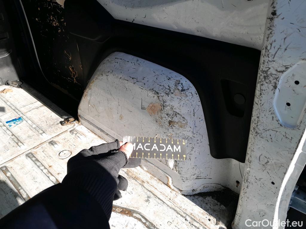  Mercedes  Citan MERCEDES-BENZ  / 2021 / 4P / furgón derivado de turismo 110 CDI 70kW Furgón Base Largo #7