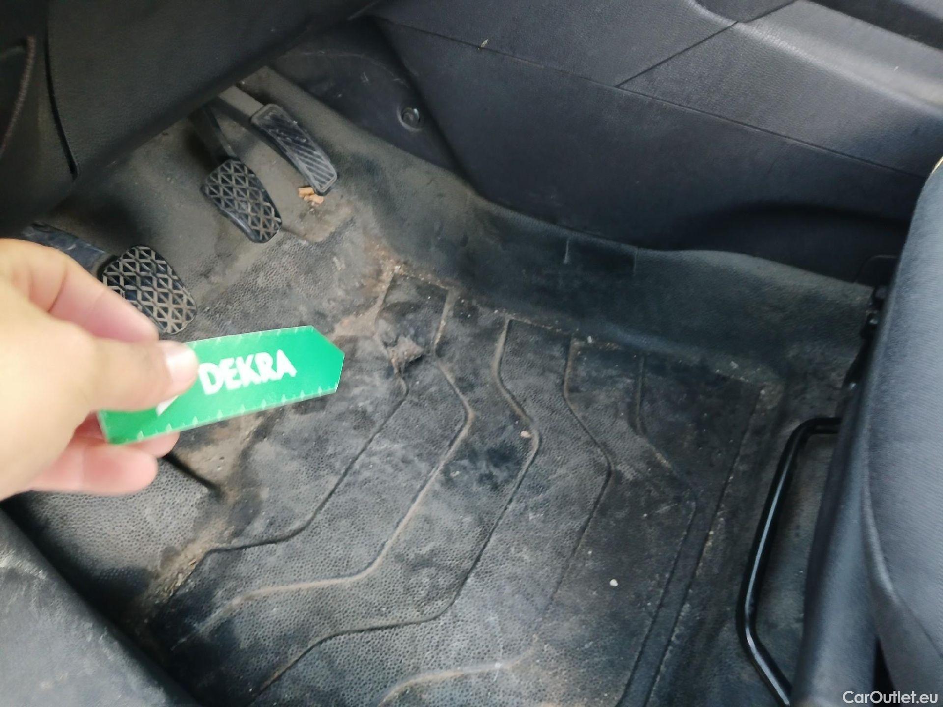  Ford  Transit FORD  Courier/2014/4P/furgón der.turis Van 1.5 TDCi 75kW Trend #12