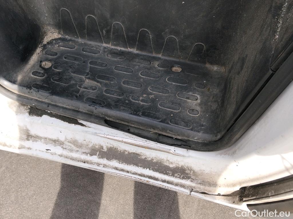  Fiat  Ducato FIAT  / 2014 / 4P / furgón 30 L1 H1 2.3 1 (88 kW) Euro 6d-temp #18