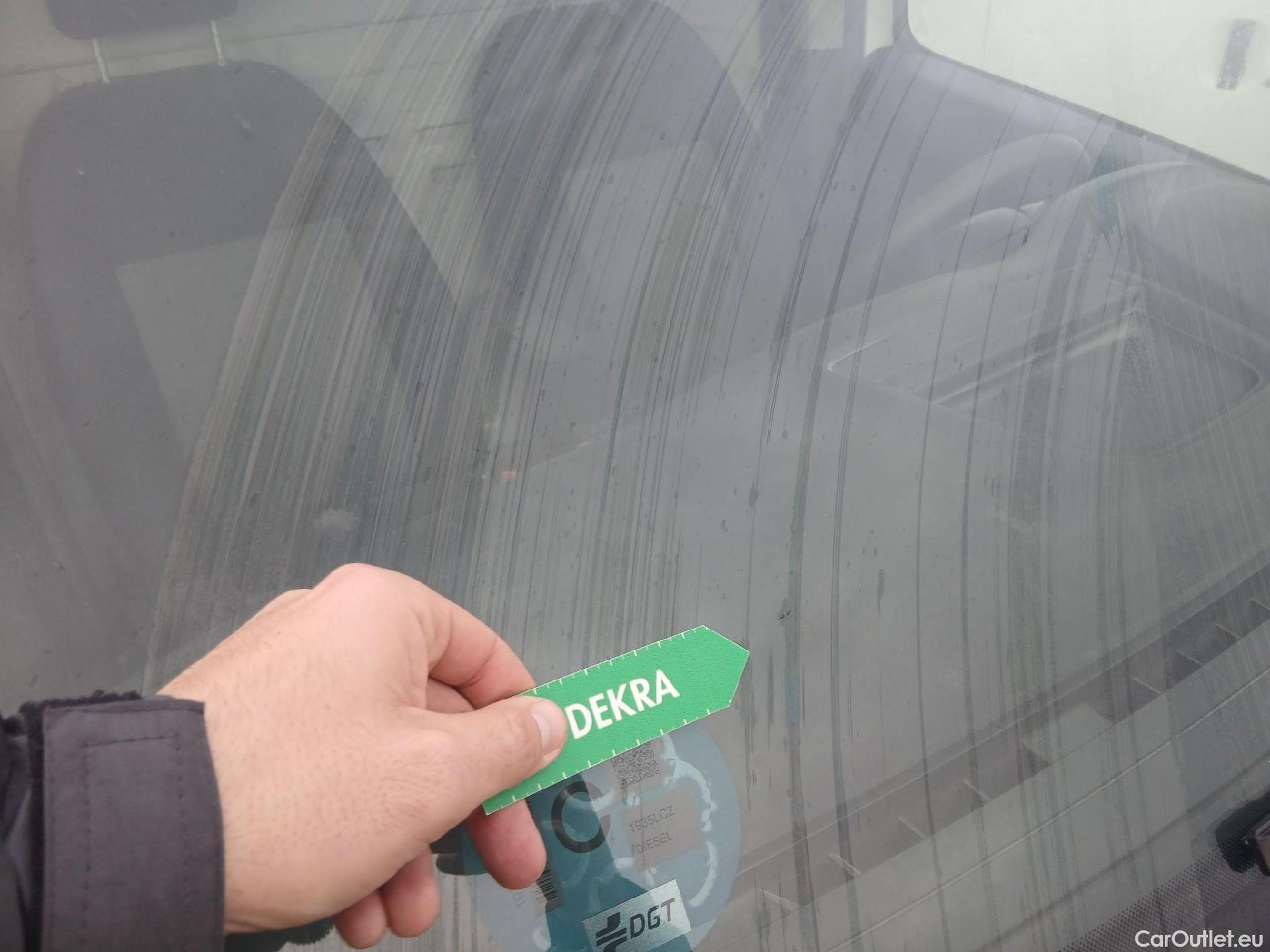  Fiat  Doblo FIAT Doblò Cargo/2015/4P/furgón derivado de turismo Cargo SX 1.3 Mjet 70 kW (95 CV) #3