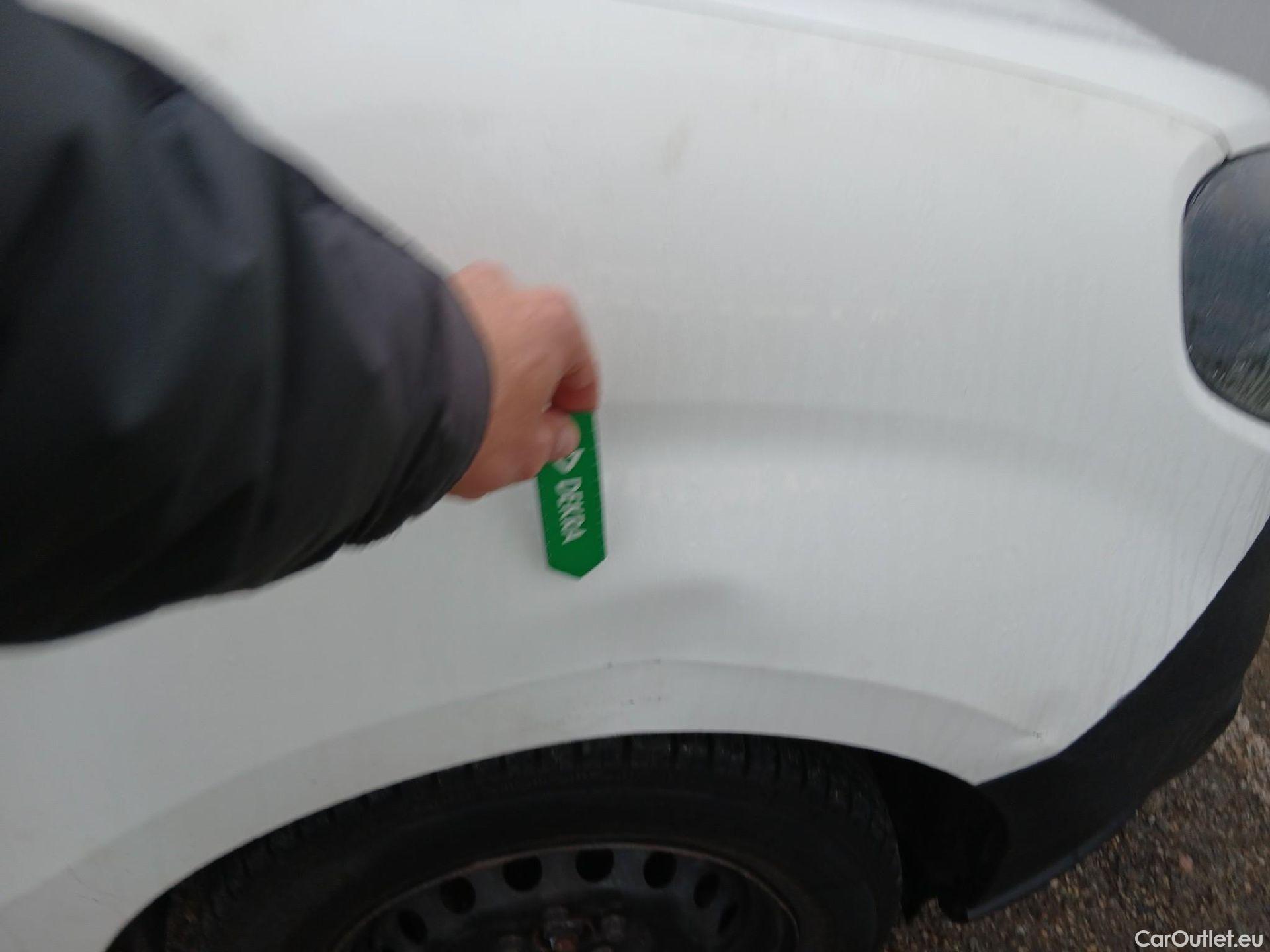  Fiat  Doblo FIAT Doblò Cargo/2015/4P/furgón derivado de turismo Cargo SX 1.3 Mjet 70 kW (95 CV) #32