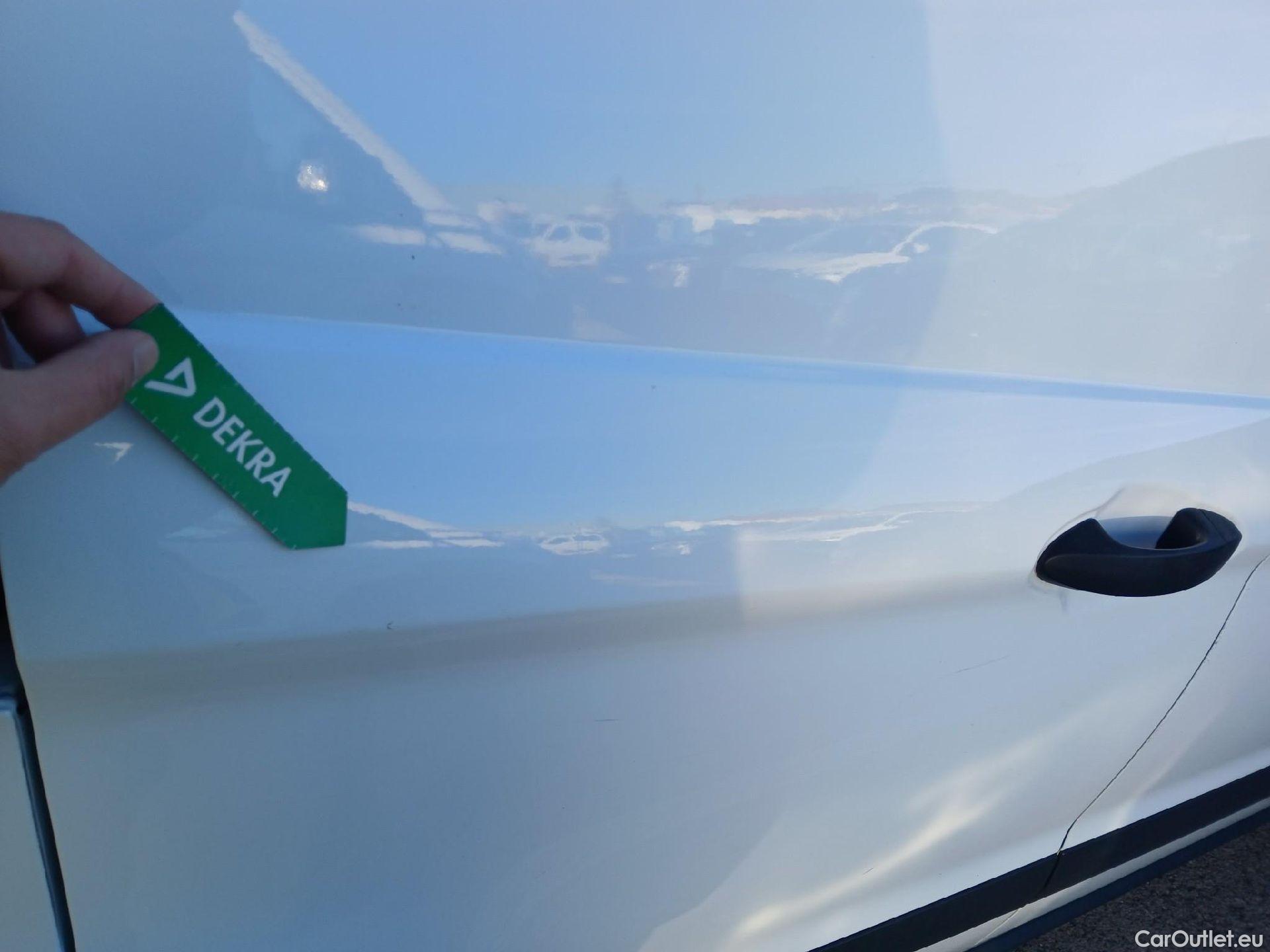  Ford  Transit FORD  Courier/2014/4P/furgón der.turis Van 1.5 TDCi 75kW Trend #61