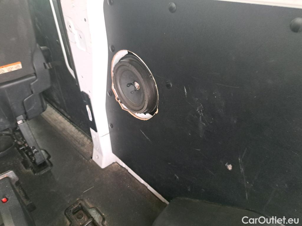  Ford  Transit FORD  Custom / 2012 / 4P / combi Kombi 2.0 TDCI 96kW 340 L2 Trend #46