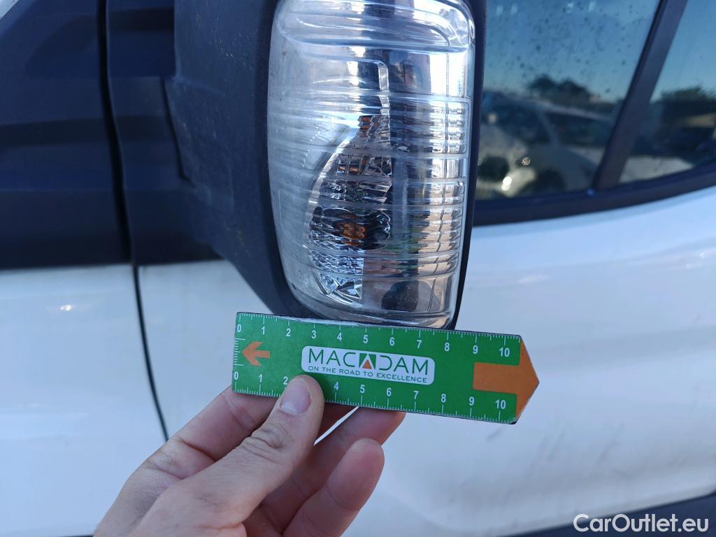  Ford  Transit FORD  / 2013 / 4P / furgón 350 96kW L3H2 Van Trend FWD MHEV #89