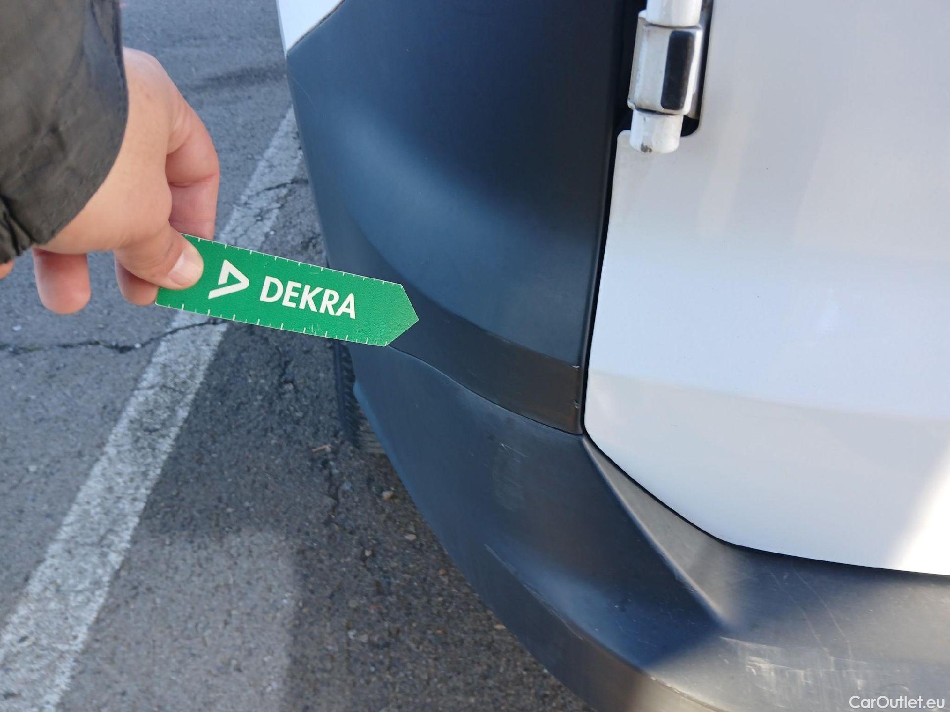  Ford  Transit FORD  Courier/2014/4P/furgón der.turis Van 1.5 TDCi 75kW Trend #42