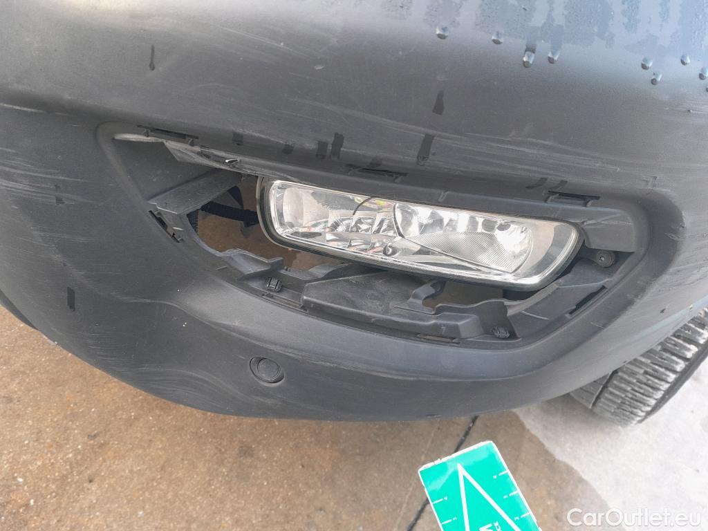  Ford  Transit FORD  / 2013 / 4P / furgón 350 96kW L3H2 Van Trend FWD MHEV #65