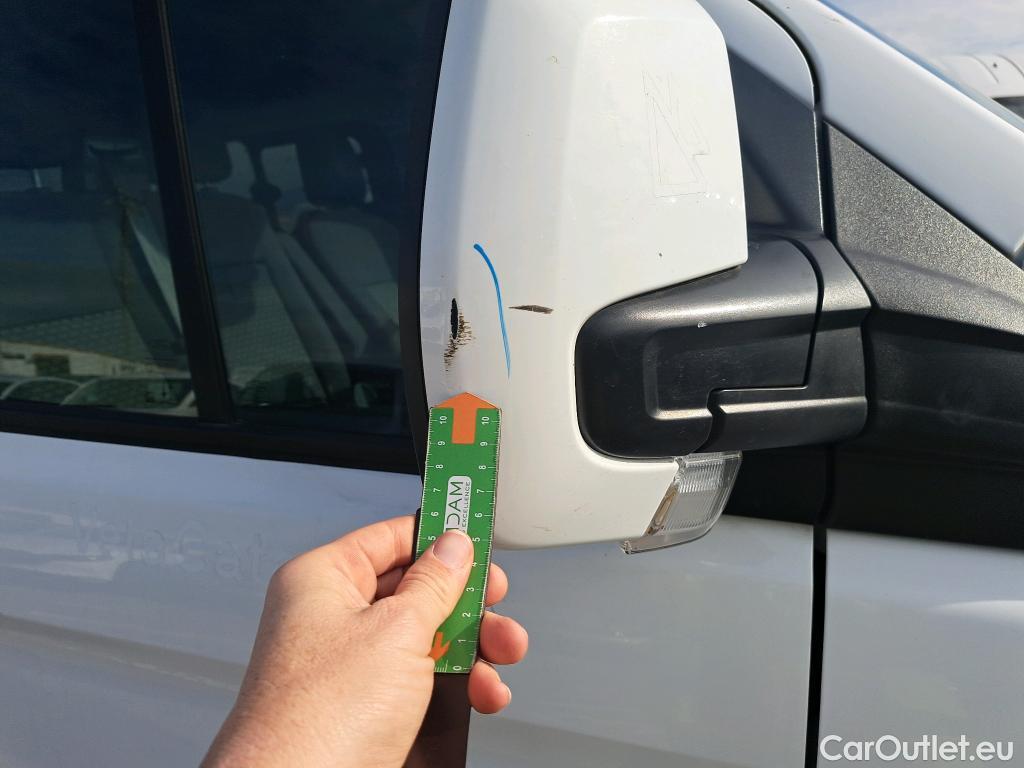  Ford  Transit FORD  Custom / 2012 / 4P / combi Kombi 2.0 TDCI 96kW 340 L2 Trend #42