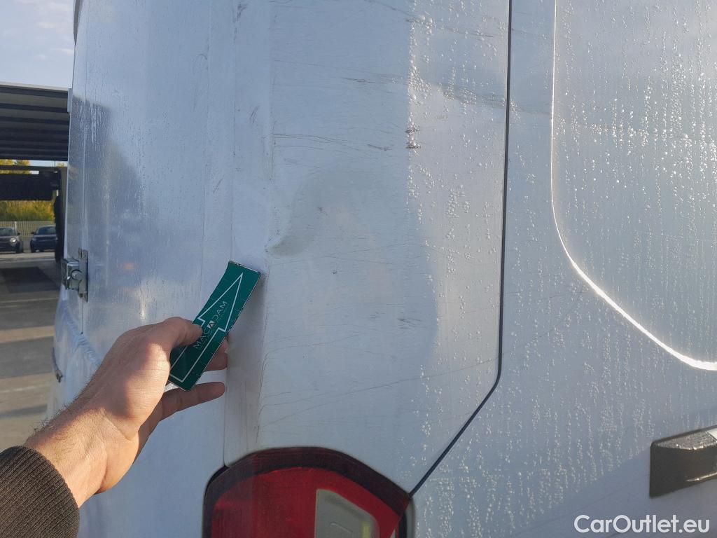  Ford  Transit FORD  / 2013 / 4P / furgón 350 96kW L3H2 Van Trend FWD MHEV #39