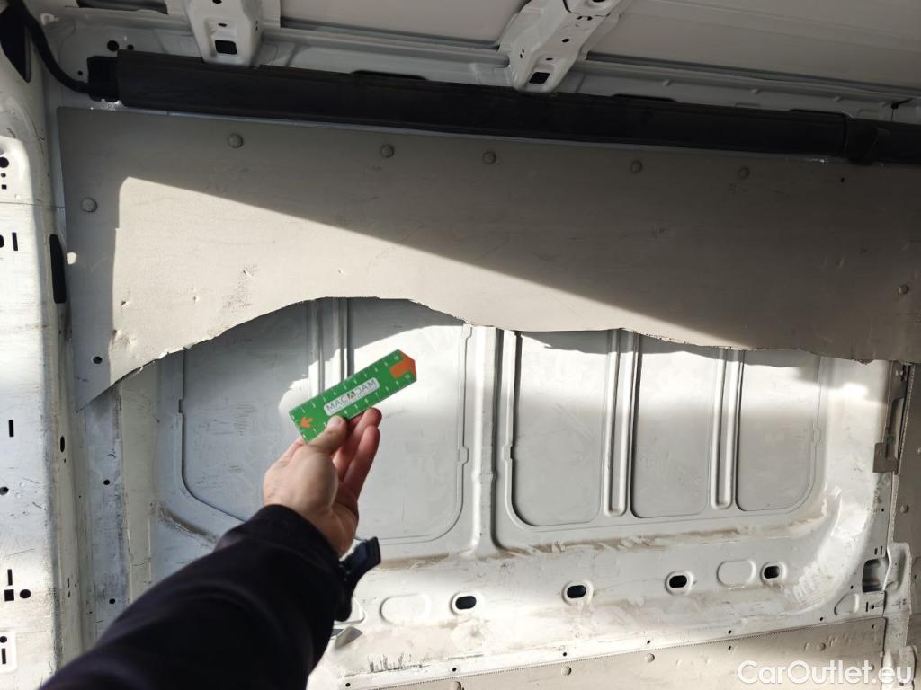  Ford  Transit FORD  / 2013 / 4P / furgón 350 96kW L3H2 Van Trend FWD MHEV #16