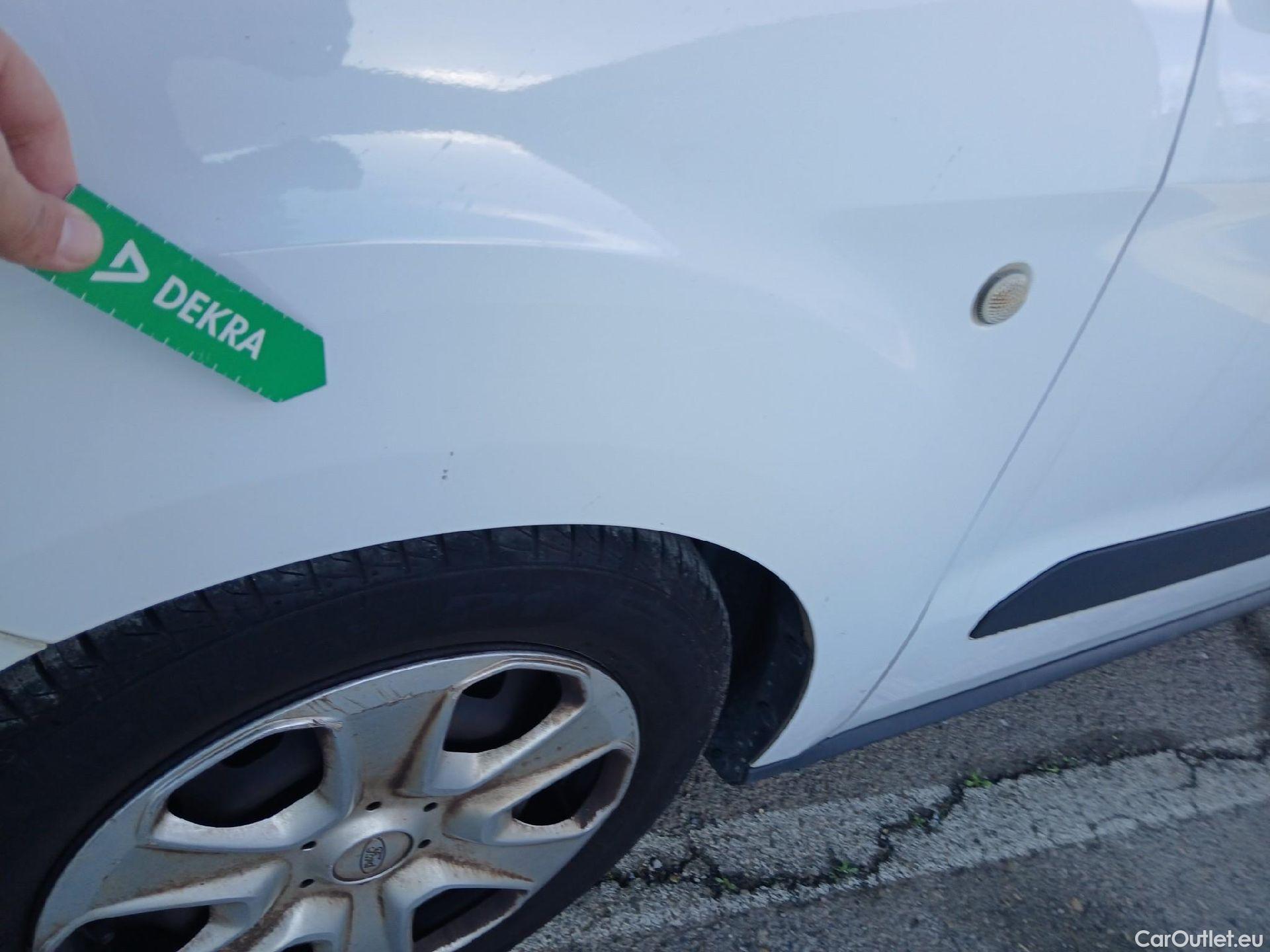  Ford  Transit FORD  Courier/2014/4P/furgón der.turis Van 1.5 TDCi 75kW Trend #27