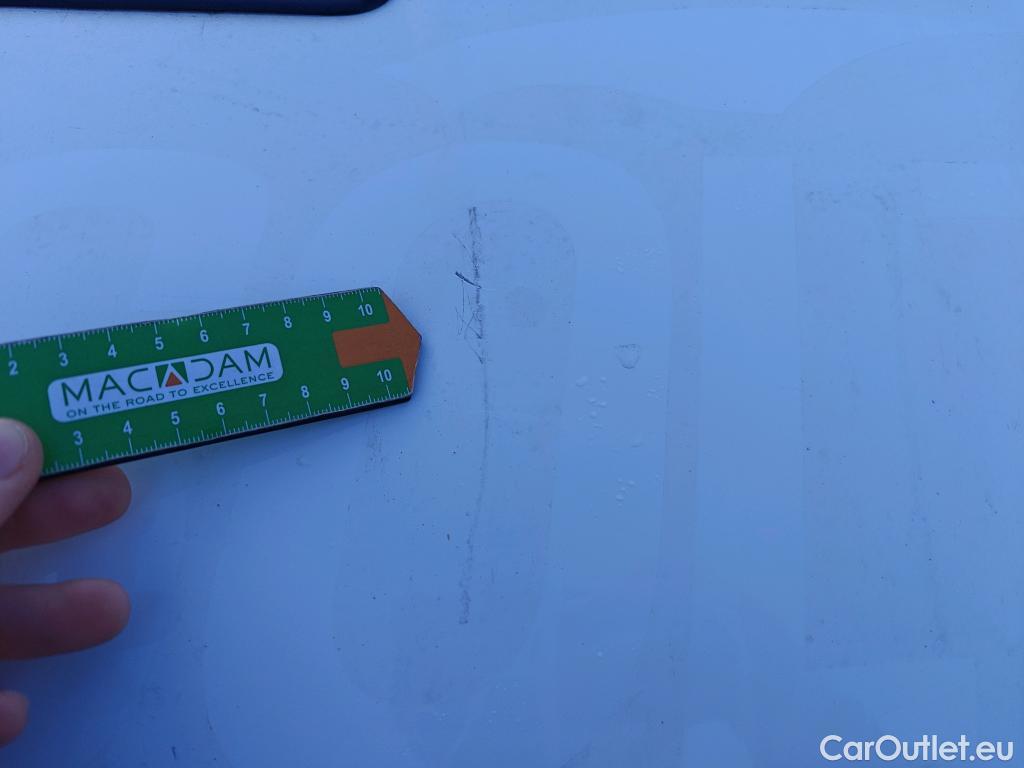  Ford  Transit FORD  / 2013 / 4P / furgón 350 96kW L3H2 Van Trend FWD MHEV #51