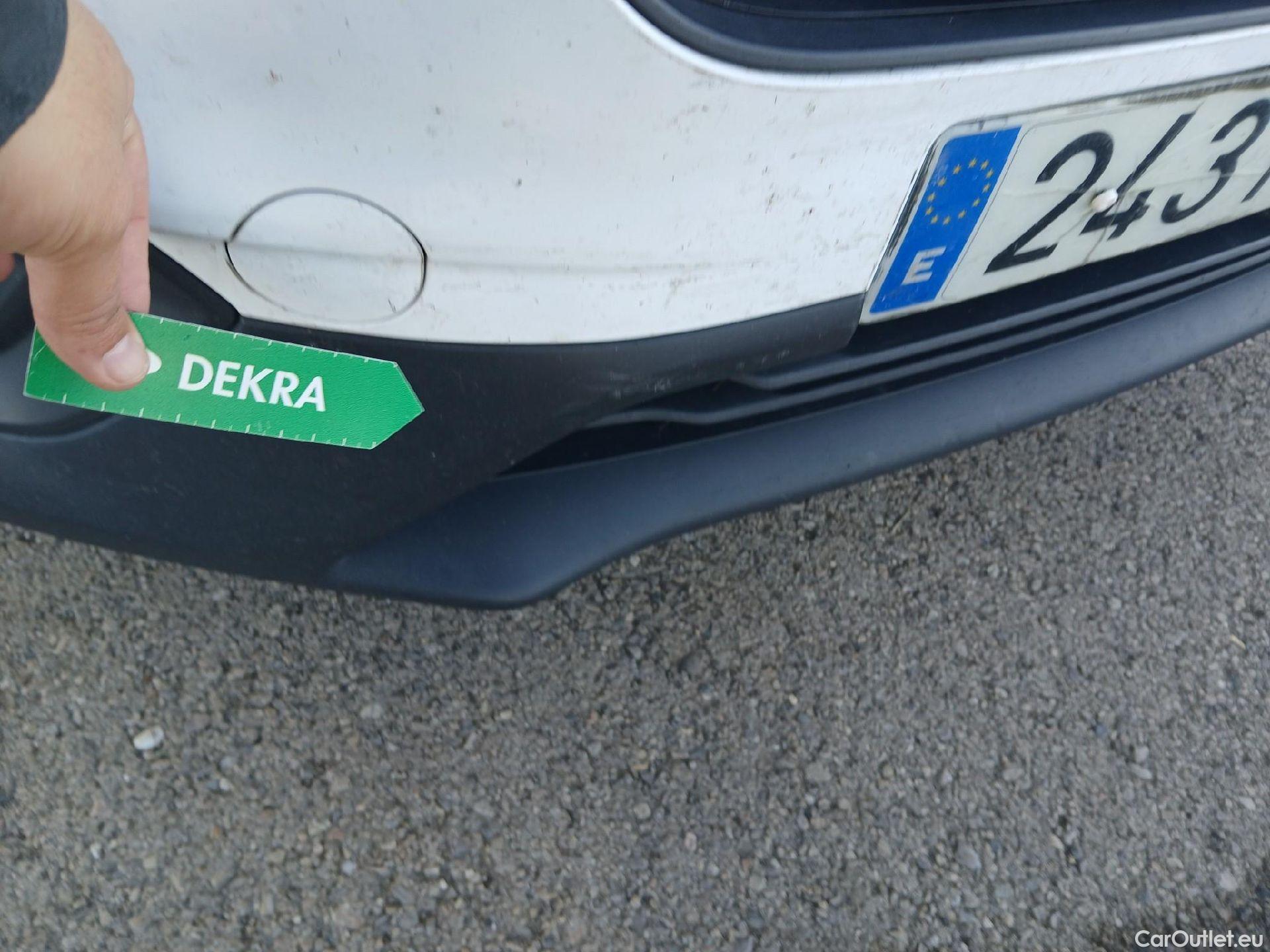  Ford  Transit FORD  Courier/2014/4P/furgón der.turis Van 1.5 TDCi 75kW Trend #22