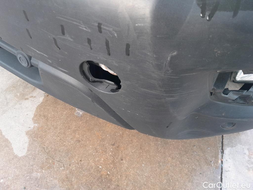  Ford  Transit FORD  / 2013 / 4P / furgón 350 96kW L3H2 Van Trend FWD MHEV #68