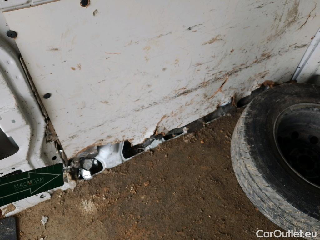  Opel  Movano OPEL  / 2021 / 4P / furgón Furgón Base L2H2 3.5T 2.2 BlueHDi 103kW #7