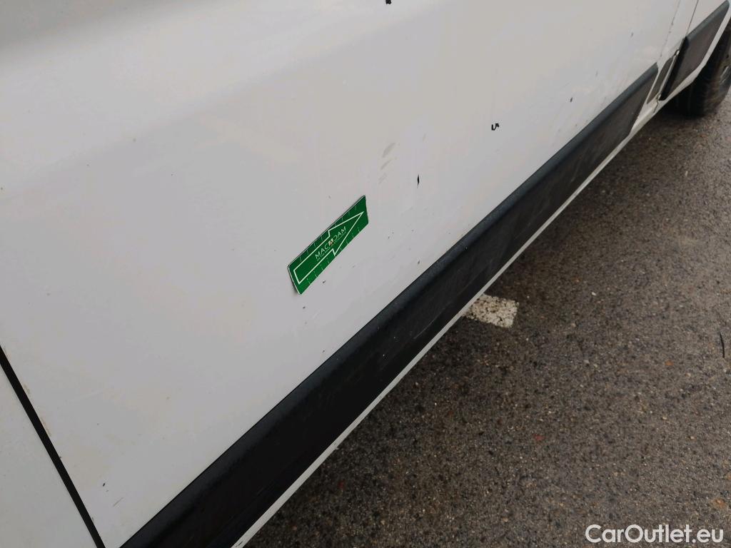  Opel  Movano OPEL  / 2021 / 4P / furgón Furgón Base L2H2 3.5T 2.2 BlueHDi 103kW #33