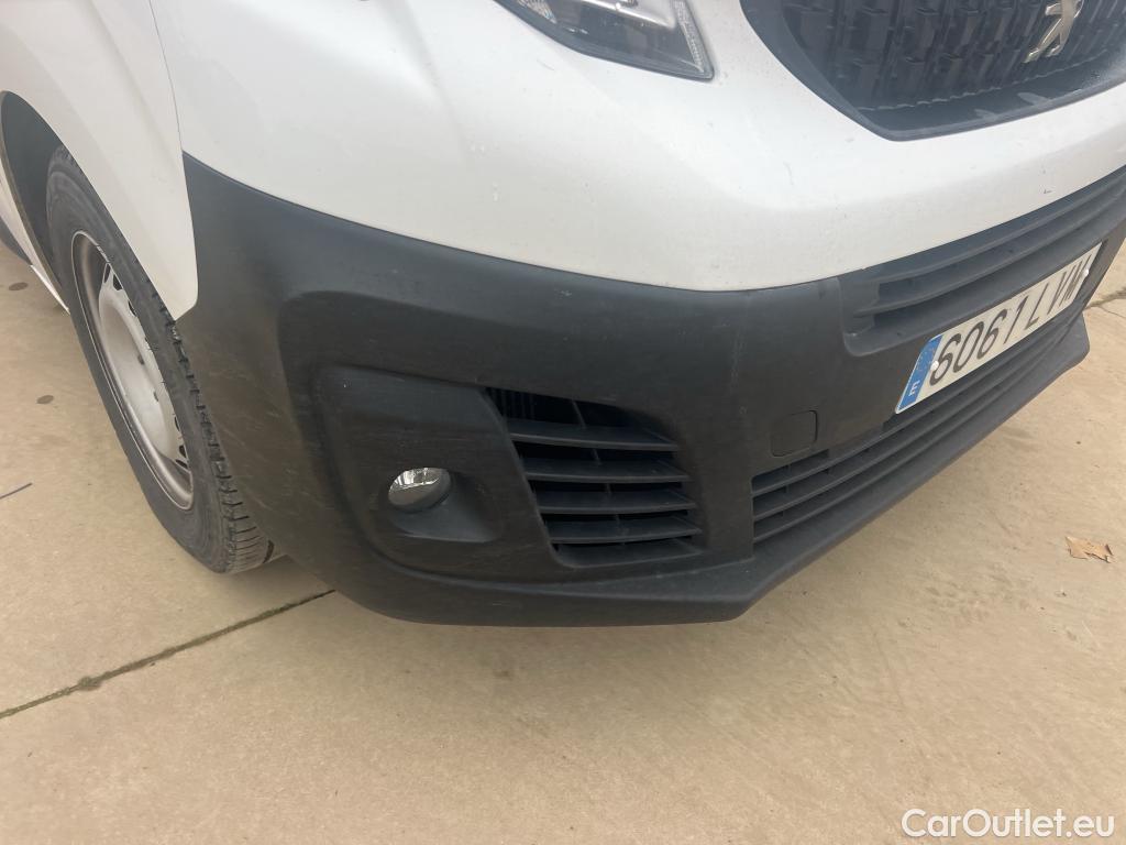  Peugeot  Expert PEUGEOT  / 2016 / 4P / furgón Furgón Premium 1.5 BlueHDi 100 Standard (AC) #19