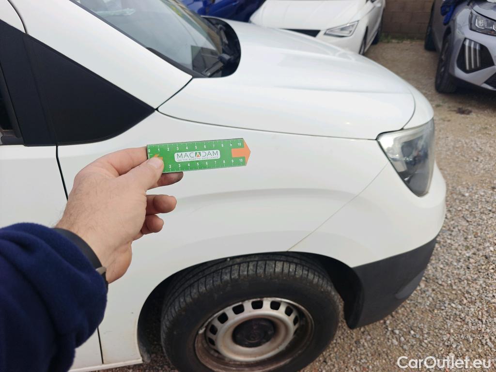  Opel  Combo OPEL  / 2018 / 3P / furgón derivado de turismo 1.6 TD S/S 74kW (100CV) Express L H1 650 #29