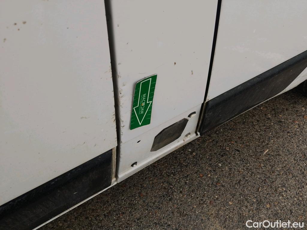  Opel  Movano OPEL  / 2021 / 4P / furgón Furgón Base L2H2 3.5T 2.2 BlueHDi 103kW #47