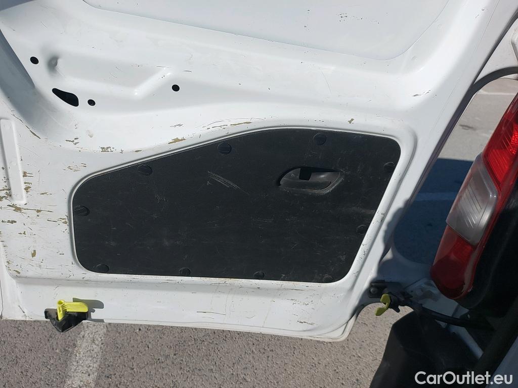  Peugeot  Partner PEUGEOT  / 2018 / 4P / furgón derivado de turismo Premium Standard 600kg BlueHDi 73kW (AC) #18