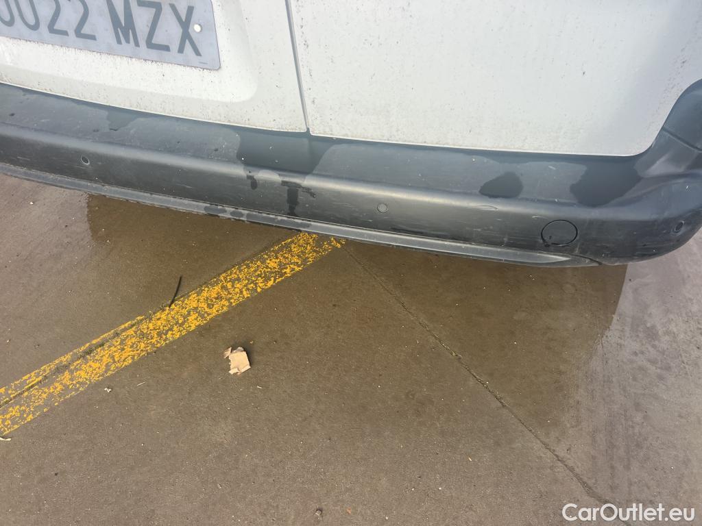  Peugeot  Partner PEUGEOT 2843036 solicitan dejar activo varias semanas Active Business Standard BlueHDi 100 #9