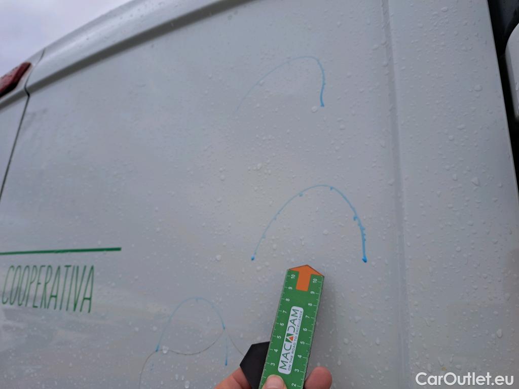  Nissan  NV300 NISSAN  / 2016 / 4P / furgón 2.0dCi 88kW (120CV) L2H1 1,2T Optima #12