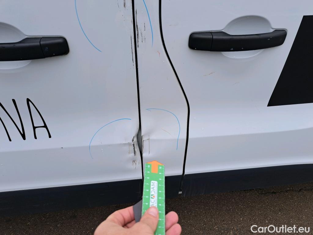  Nissan  NV300 NISSAN  / 2016 / 4P / furgón 2.0dCi 88kW (120CV) L2H1 1,2T Optima #16