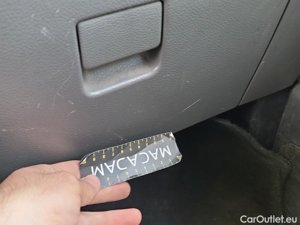  Nissan  NV200 NISSAN e- / 2009 / 5P / combi Combi 5 40 kWh PROFESIONAL #21