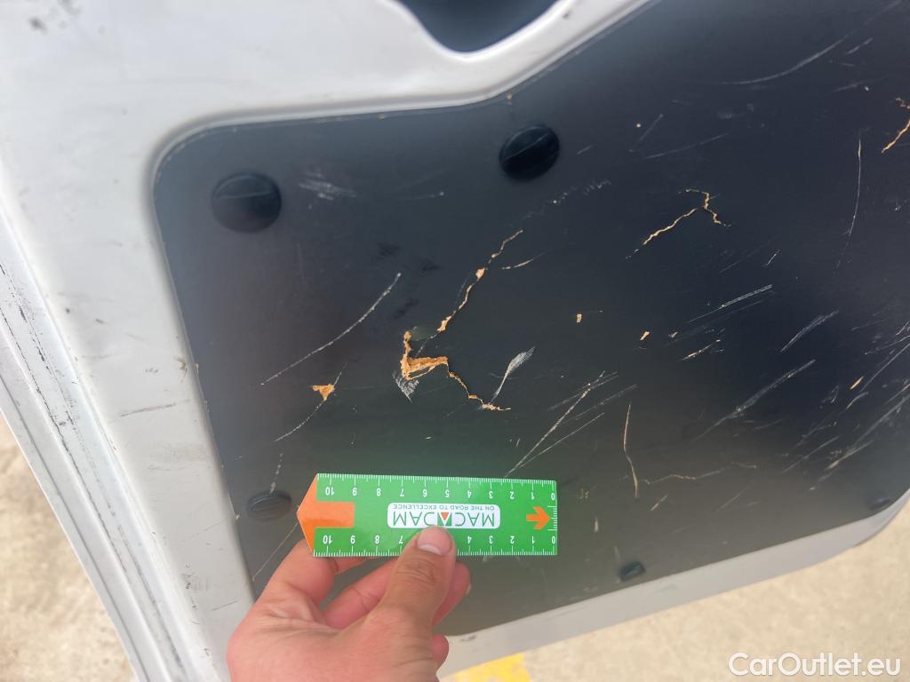  Peugeot  Expert PEUGEOT  / 2016 / 4P / furgón Furgón Premium 1.5 BlueHDi 100 Standard (AC) #21