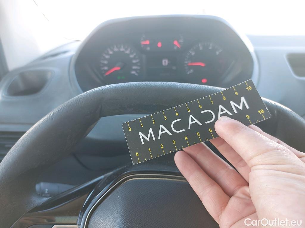  Peugeot  Partner PEUGEOT  / 2018 / 4P / furgón derivado de turismo Premium Standard 600kg BlueHDi 73kW (AC) #4