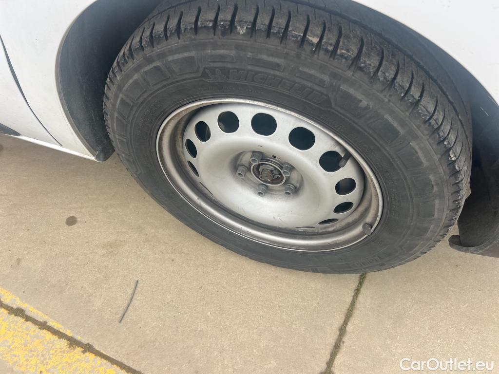  Peugeot  Expert PEUGEOT  / 2016 / 4P / furgón Furgón Premium 1.5 BlueHDi 100 Standard (AC) #27