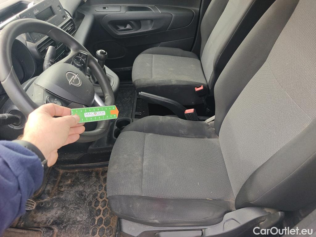  Opel  Combo OPEL  / 2018 / 3P / furgón derivado de turismo 1.6 TD S/S 74kW (100CV) Express L H1 650 #26