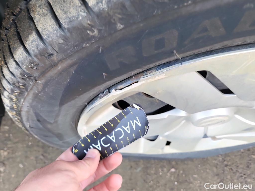  Nissan  NV200 NISSAN e- / 2009 / 5P / combi Combi 5 40 kWh PROFESIONAL #33