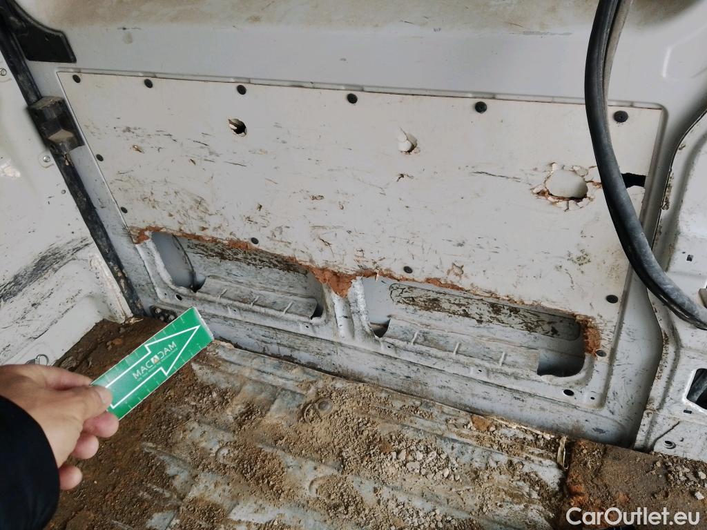  Opel  Movano OPEL  / 2021 / 4P / furgón Furgón Base L2H2 3.5T 2.2 BlueHDi 103kW #22