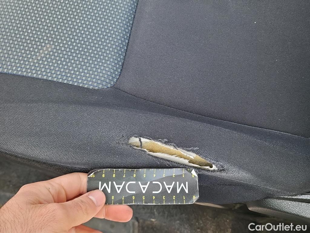  Nissan  NV200 NISSAN e- / 2009 / 5P / combi Combi 5 40 kWh PROFESIONAL #17