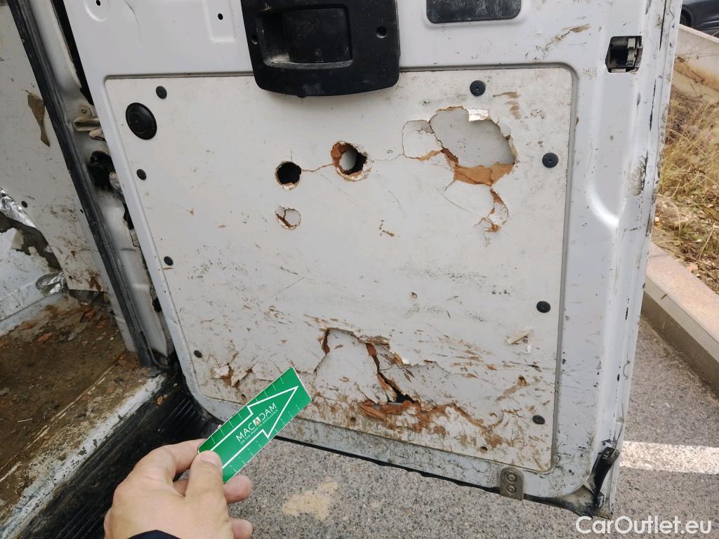  Opel  Movano OPEL  / 2021 / 4P / furgón Furgón Base L2H2 3.5T 2.2 BlueHDi 103kW #39