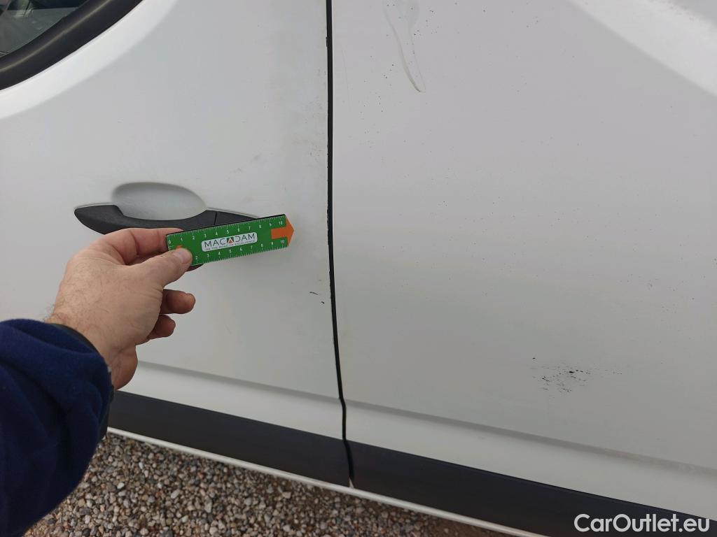  Opel  Combo OPEL  / 2018 / 3P / furgón derivado de turismo 1.6 TD S/S 74kW (100CV) Express L H1 650 #22