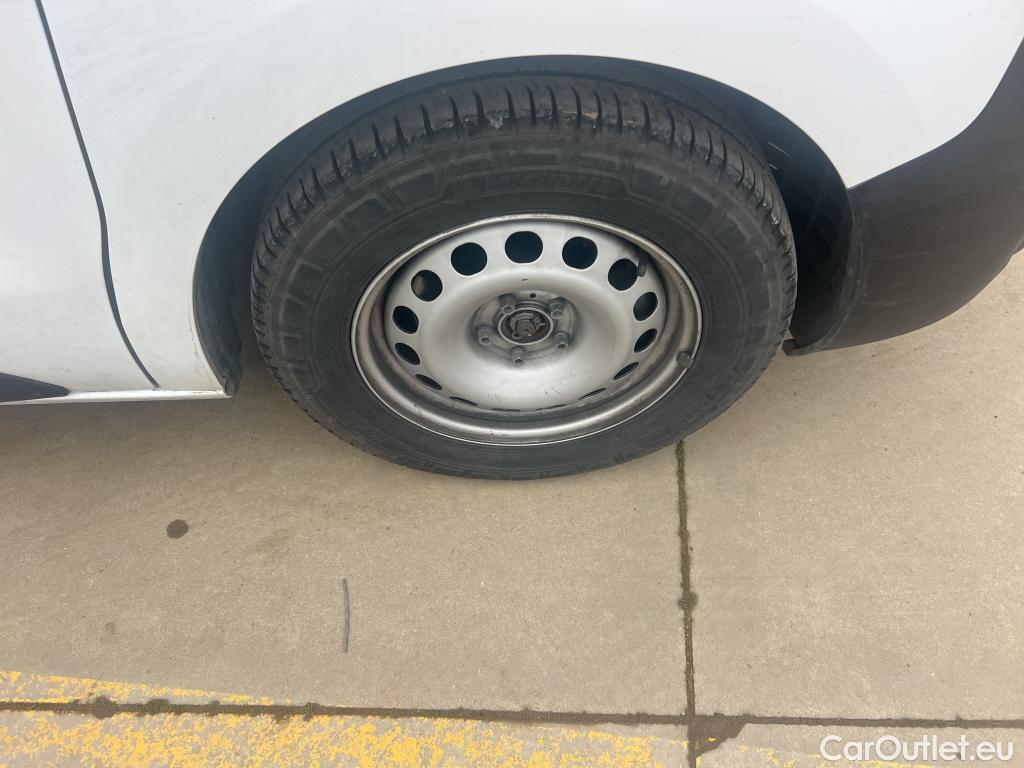  Peugeot  Expert PEUGEOT  / 2016 / 4P / furgón Furgón Premium 1.5 BlueHDi 100 Standard (AC) #26